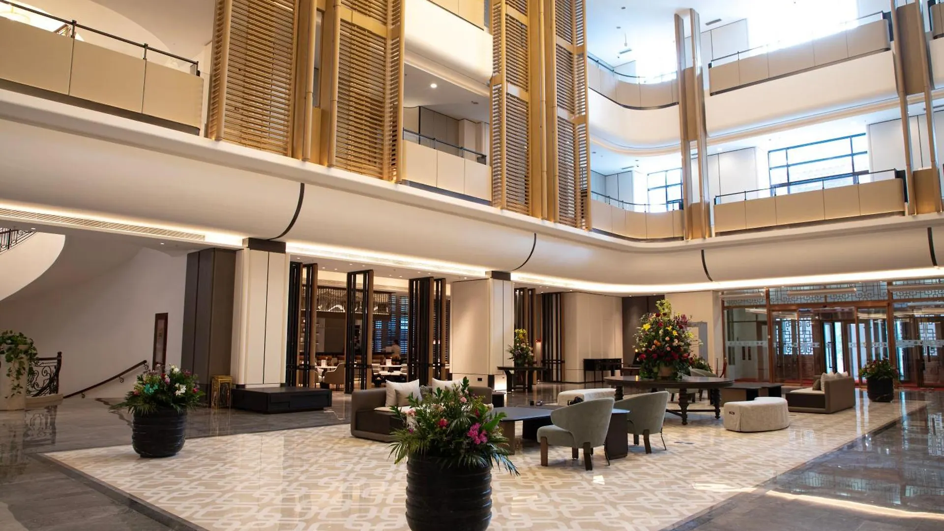 Beijing Palace Soluxe Hotel Astana